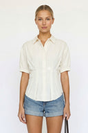 DART DETAIL SHORT STEEVE BUTTON DOWN BLOUSE