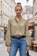 MIA BUBBLE SLEEVE BLOUSE