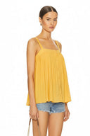 SLEEVELESS PLEATED TANK TOP